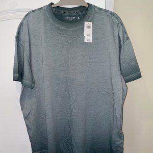 Light Green Abercrombie & Fitch T-Shirt (New w/ Tags Still On***)